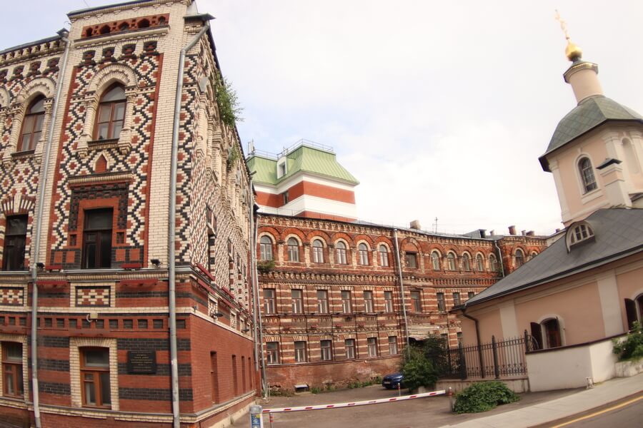 Церковь Сергия Радонежского в Крапивниках