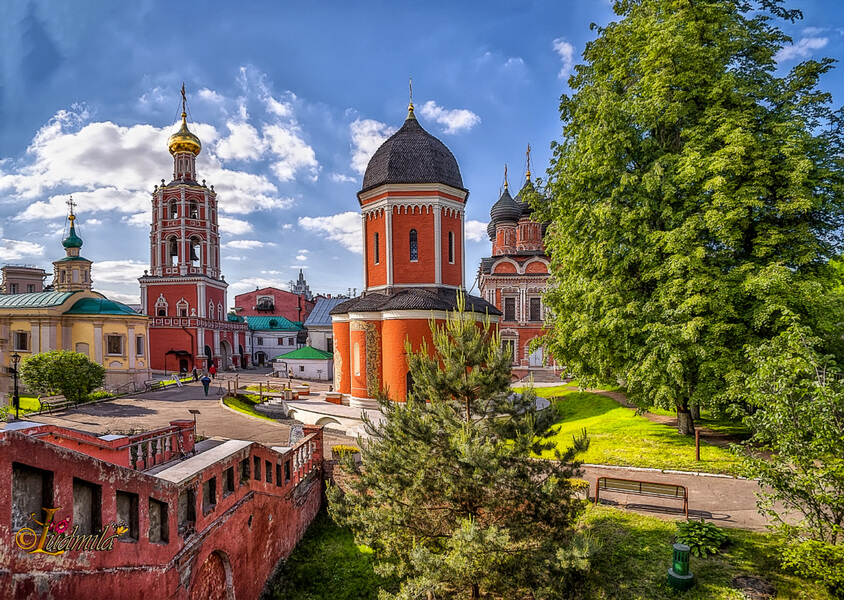 Высоко-Петровский монастырь