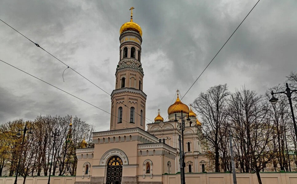 Колокольня