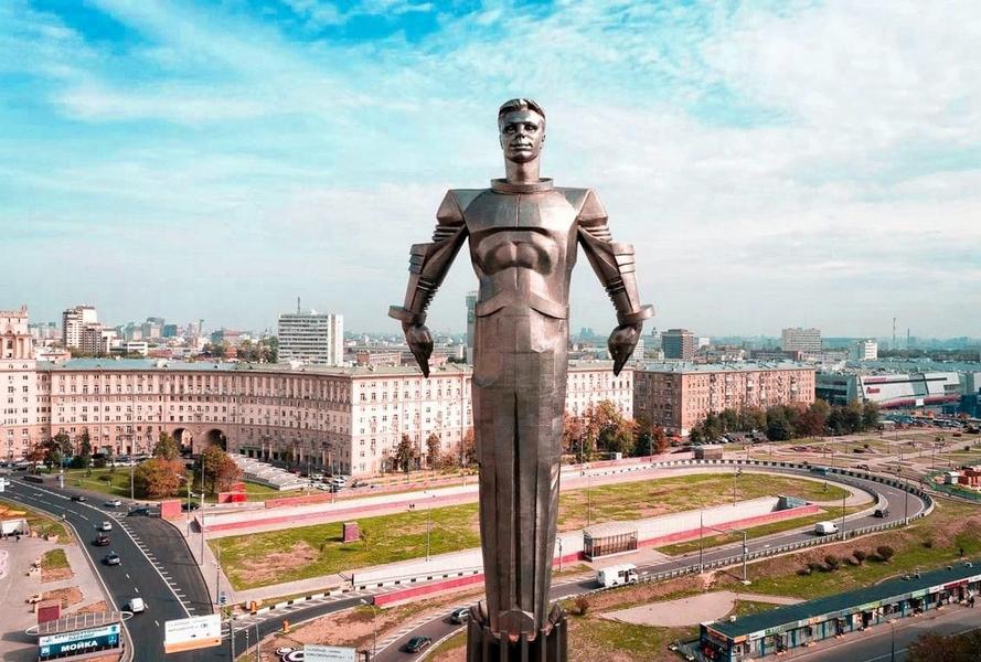 Памятник Гагарину