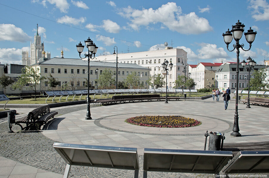 Хитровская площадь